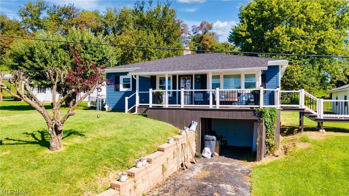 407 DIANA Drive
