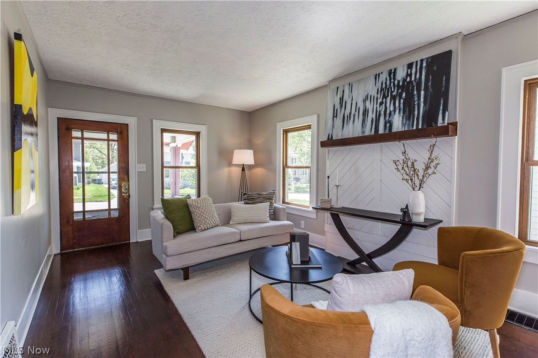 Cuyahoga Falls 02 - Residential