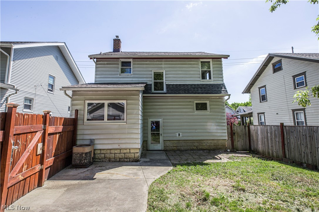 Cuyahoga Falls 02 - Residential