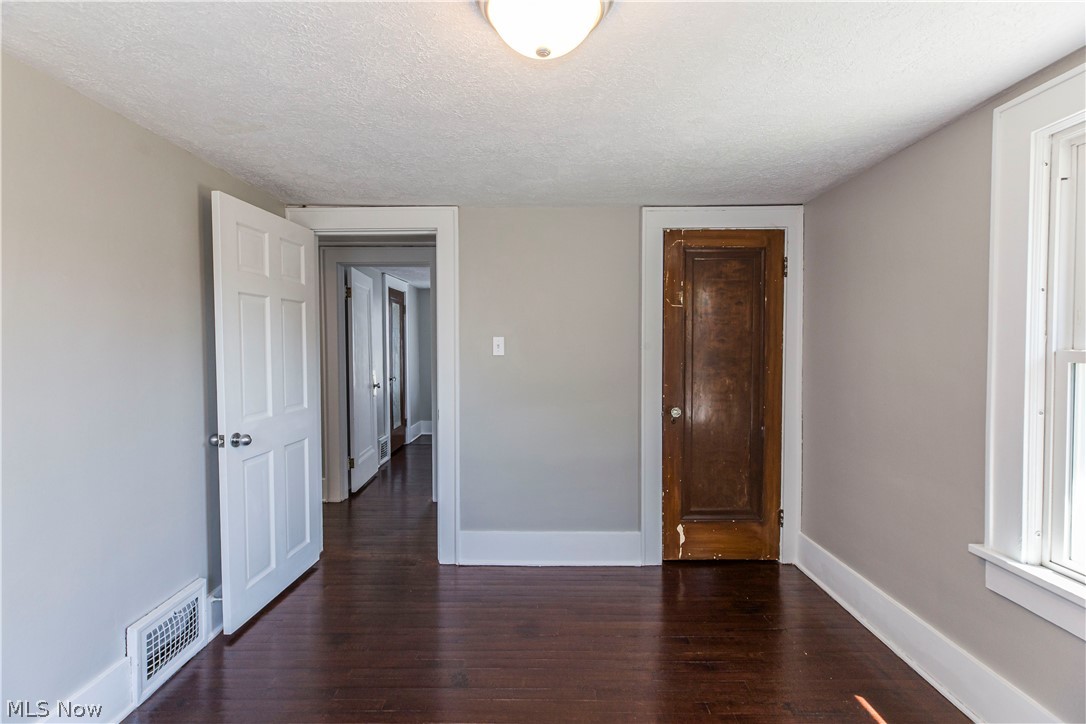 Cuyahoga Falls 02 - Residential