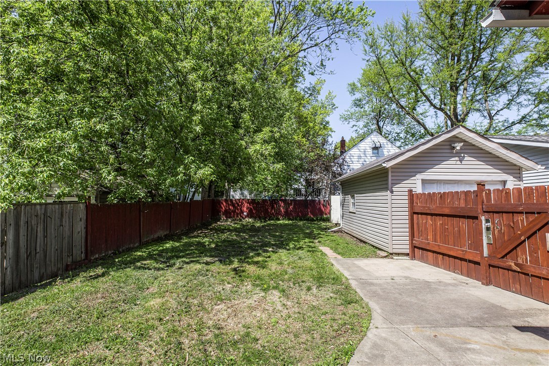 Cuyahoga Falls 02 - Residential