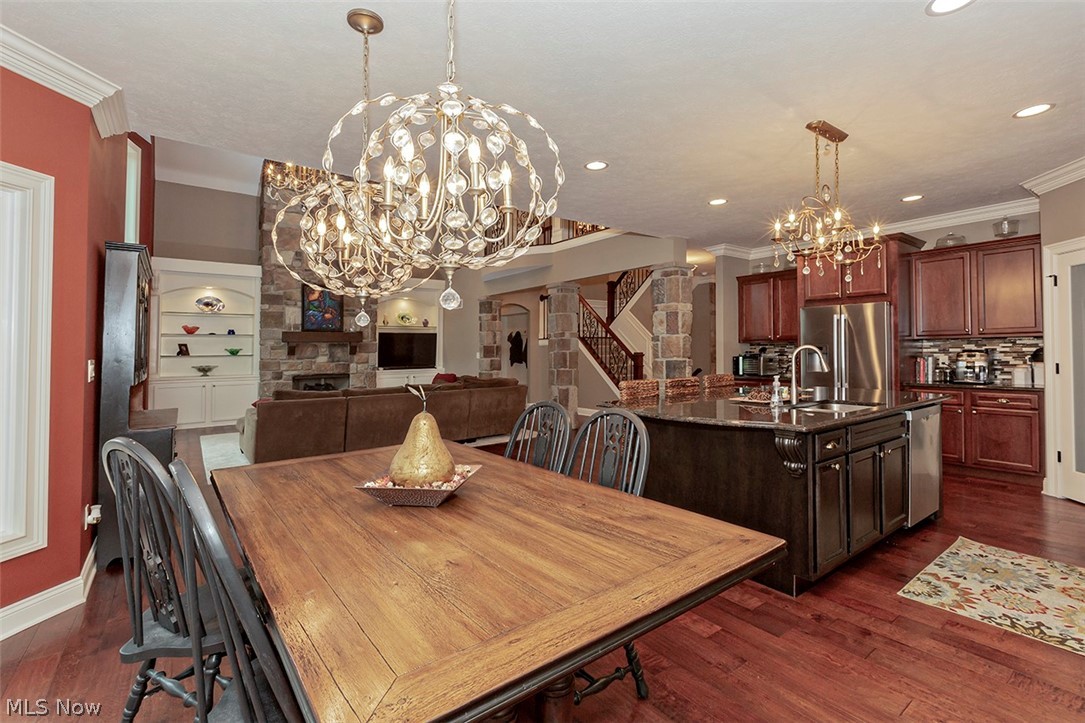 Acacia Cc Estates - Residential