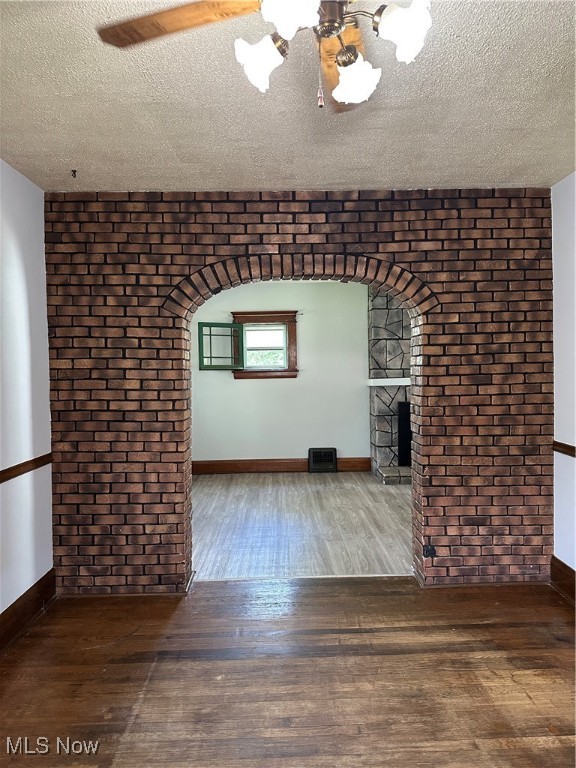 City/Youngstown - Residential