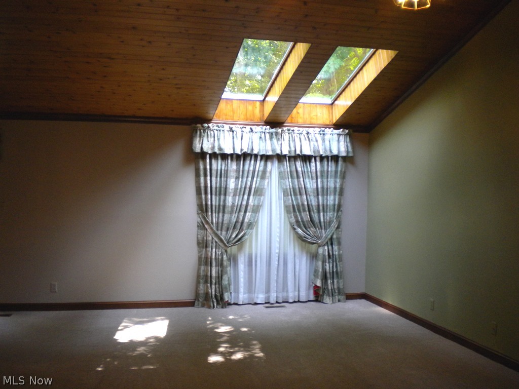 Meadowbrook Lake - Residential