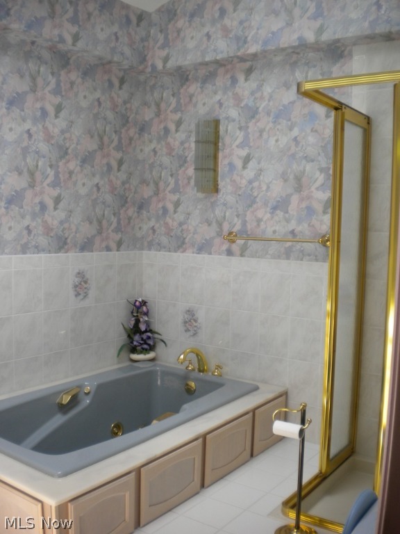 Meadowbrook Lake - Residential