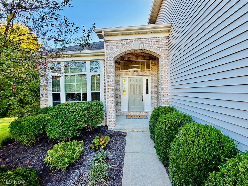 4457 Forest Lake Court