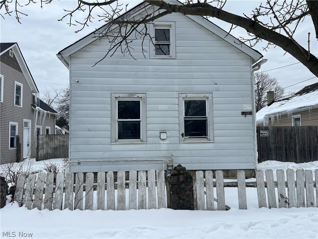 Photo of 3201 W 50th Street, Cleveland, OH 44102 (MLS # 5186053)