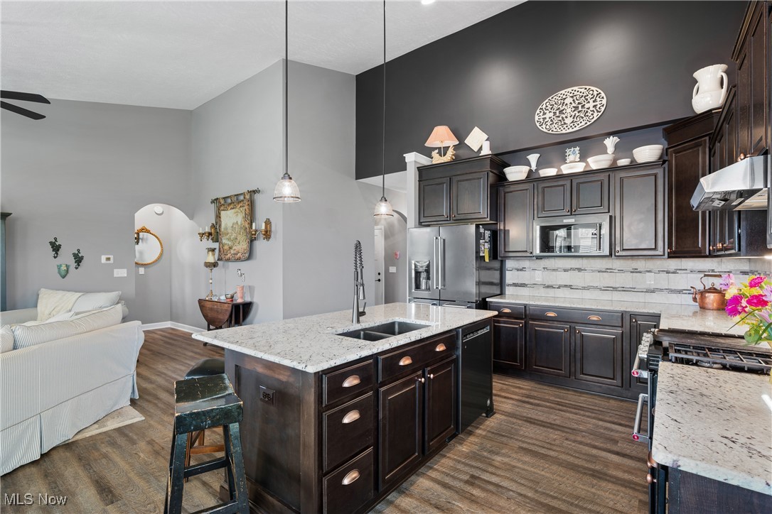 Wicker Crk #4 - Residential