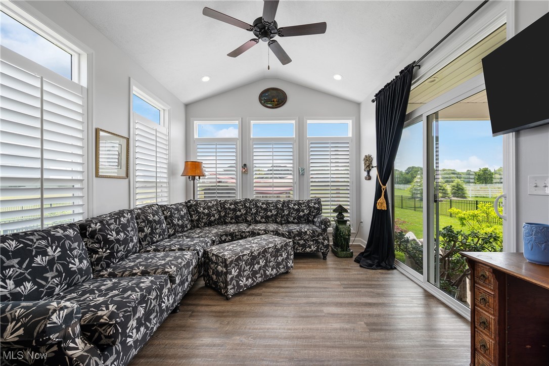 Wicker Crk #4 - Residential