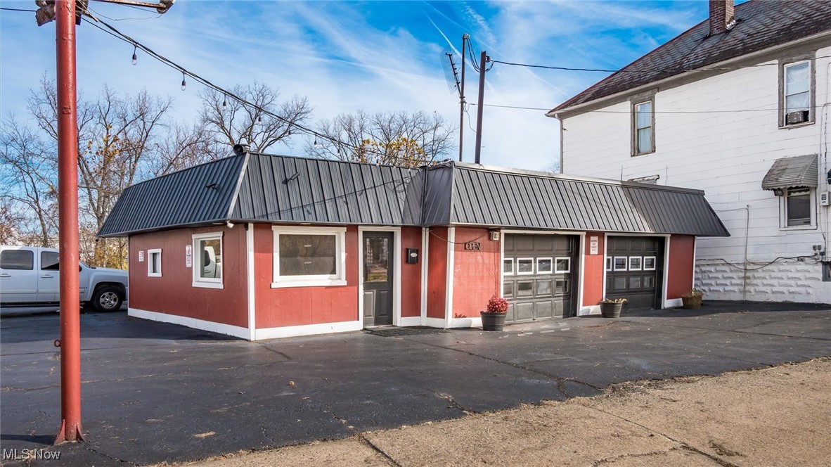 Saffords Second Add - Commercial Sale