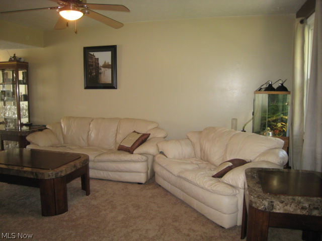 Oxford Heights Condos Ph 04 - Residential