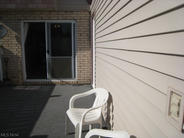 Oxford Heights Condos Ph 04 - Residential