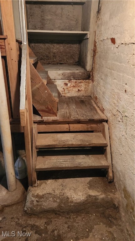 Scmitt Hunting Buding Kimmel & - Residential Income