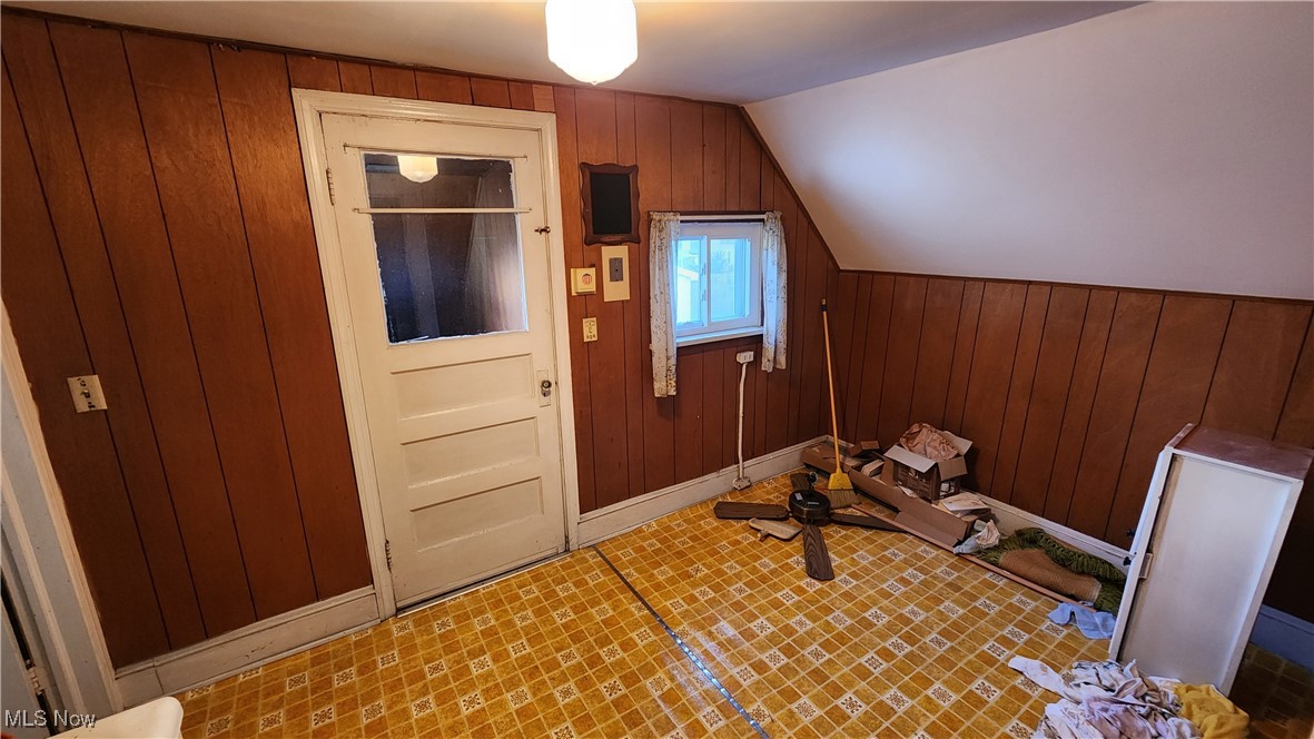 Scmitt Hunting Buding Kimmel & - Residential Income