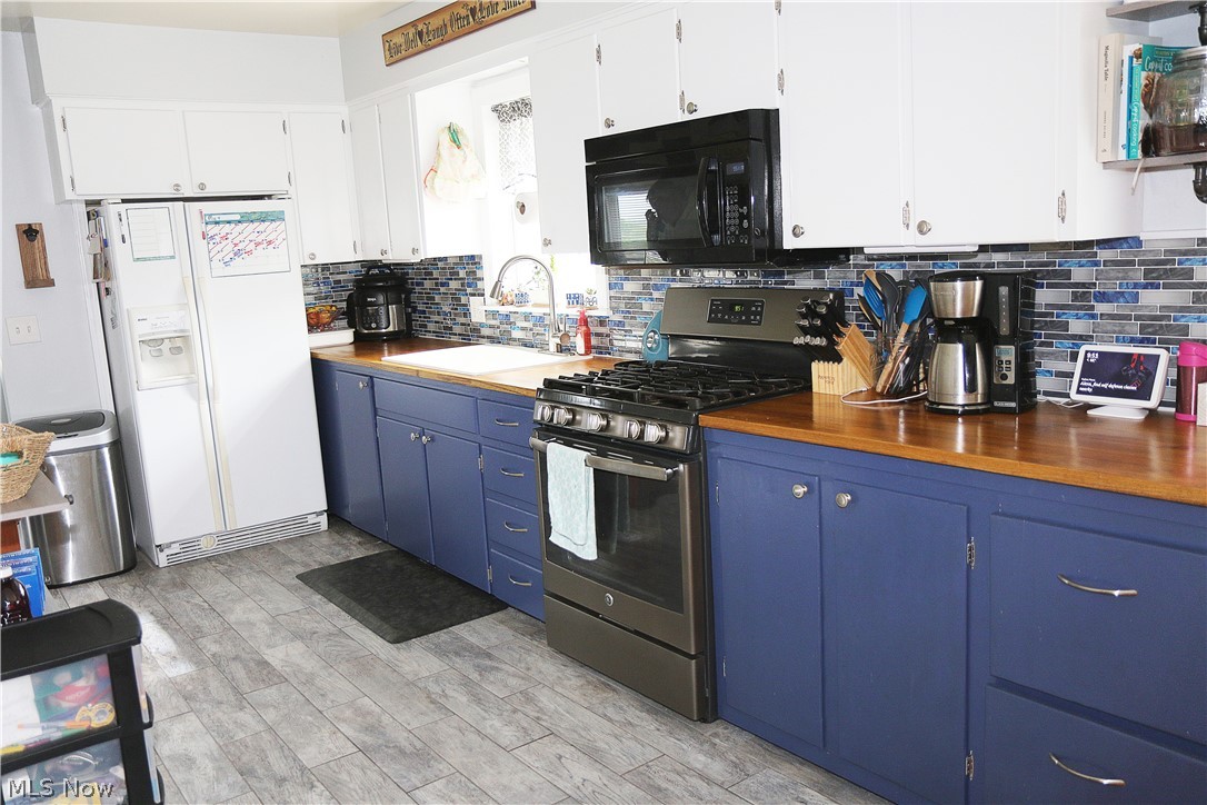 Carl H & Maybelle C Mckee - Residential