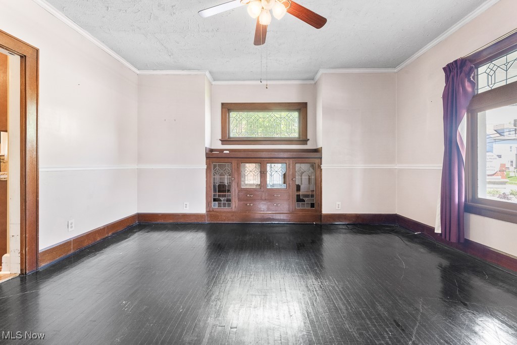 1447 S Arch Avenue, Alliance, Ohio image 8