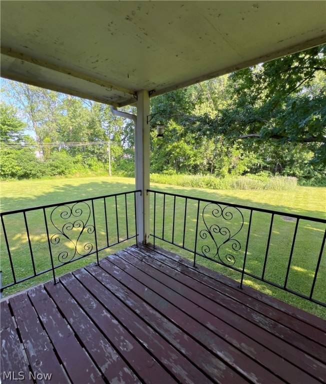 Deepwood Condo - Residential