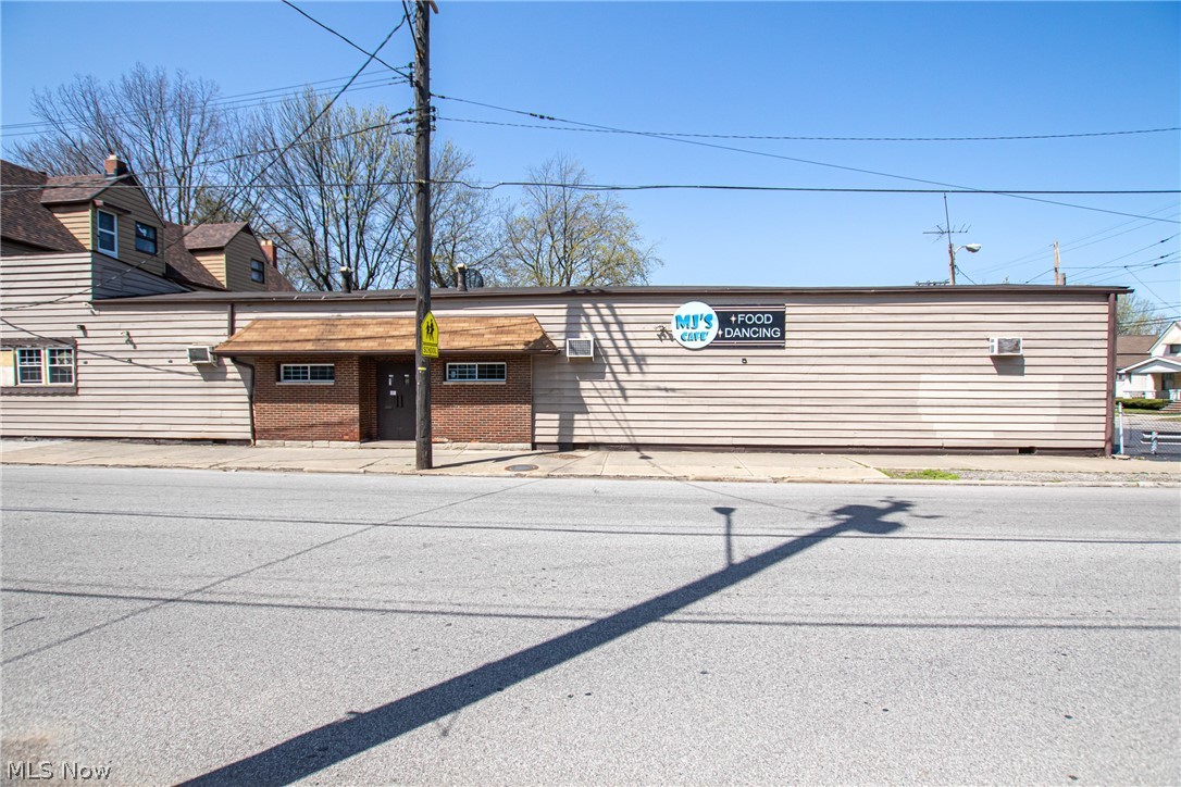 Hubbard Cooke Trustees - Commercial Sale