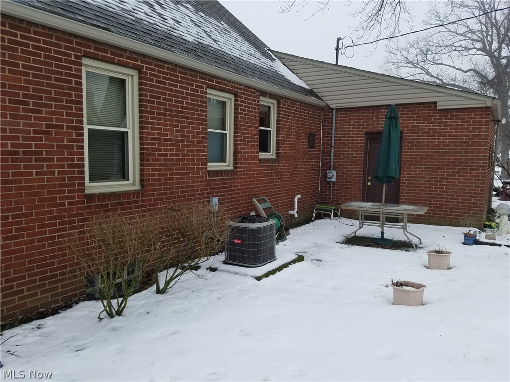 West Manor - Residential