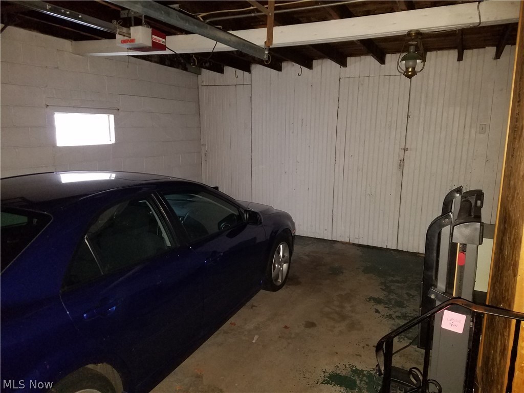 West Manor - Residential