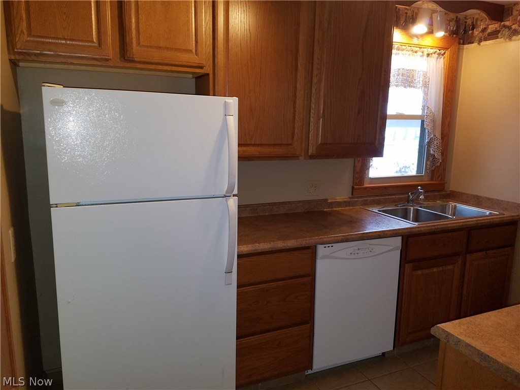 West Manor - Residential