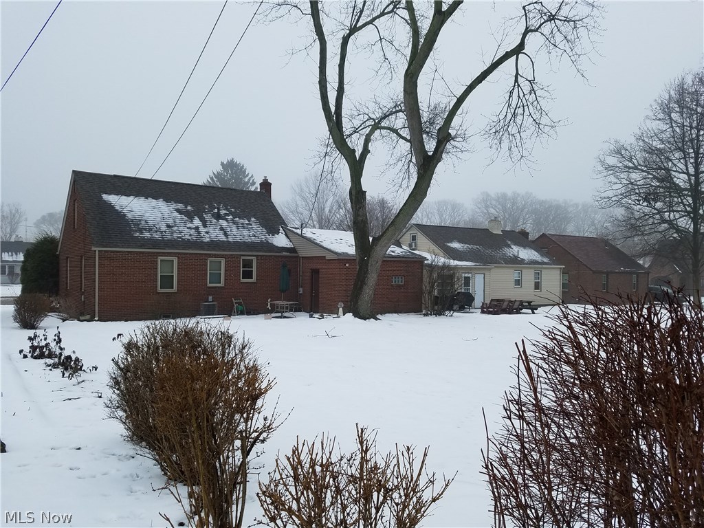 West Manor - Residential