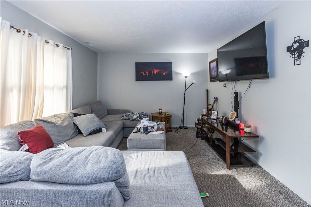 Photo of 3800 Grace Drive, Kent, OH 44240 (MLS # 5197552)