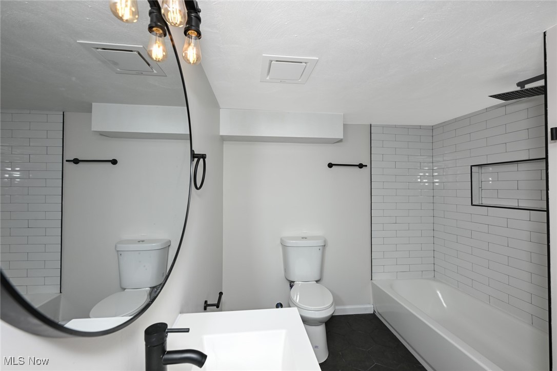 Clayton Townes - Residential