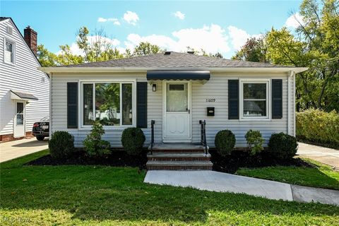 11609 Lawndale Drive, Parma Heights, OH 44130 - #: 5165900