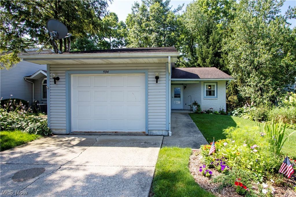 Photo of 594 Forest Creek Drive, Wooster, OH 44691 (MLS # 5201876)