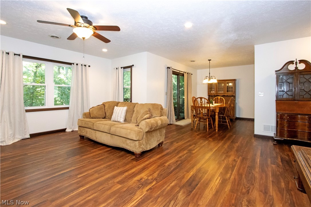 Forest Creek Estate - Residential