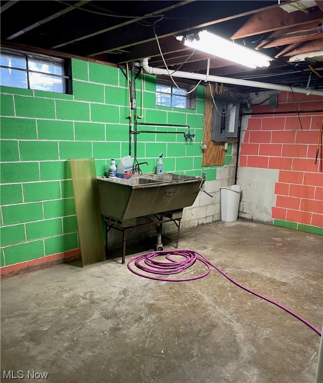 Tallmadge Road - Residential