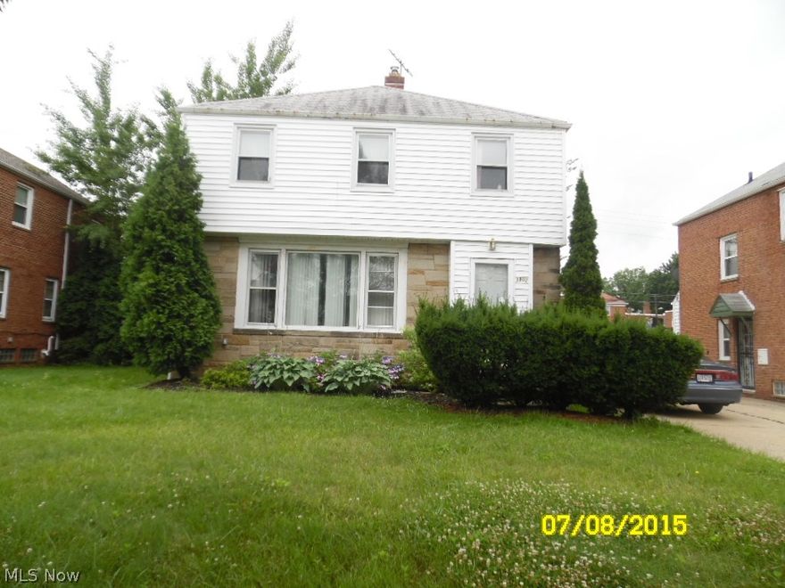 Spacious 3 bedroom with an eat in kitchen, dining room and livingroom, full basement and a partially fenced in back yard.  Don't miss out.