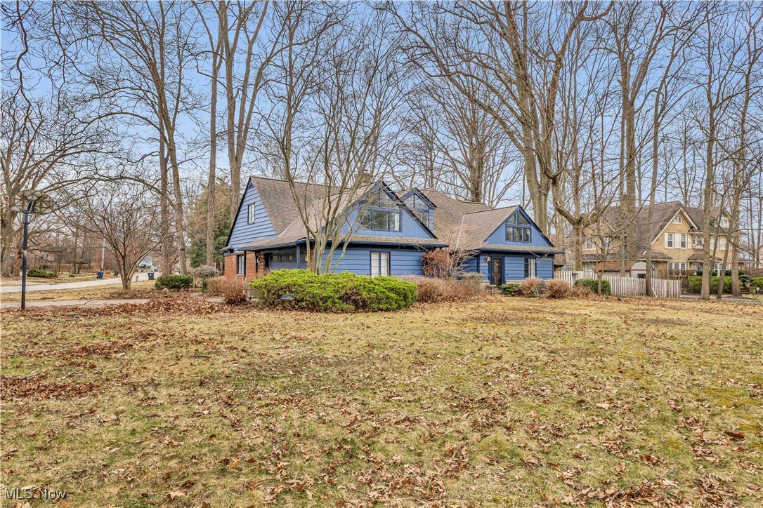2880 Berkshire Road, Cleveland Heights, Ohio image 8