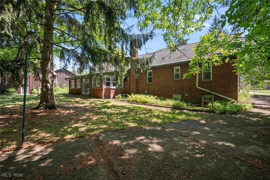 Country Club Estates - Residential