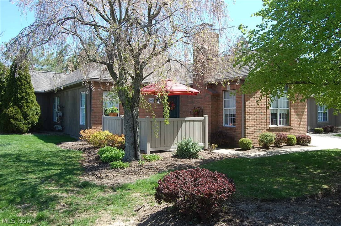 Barrington Place Condo - Residential