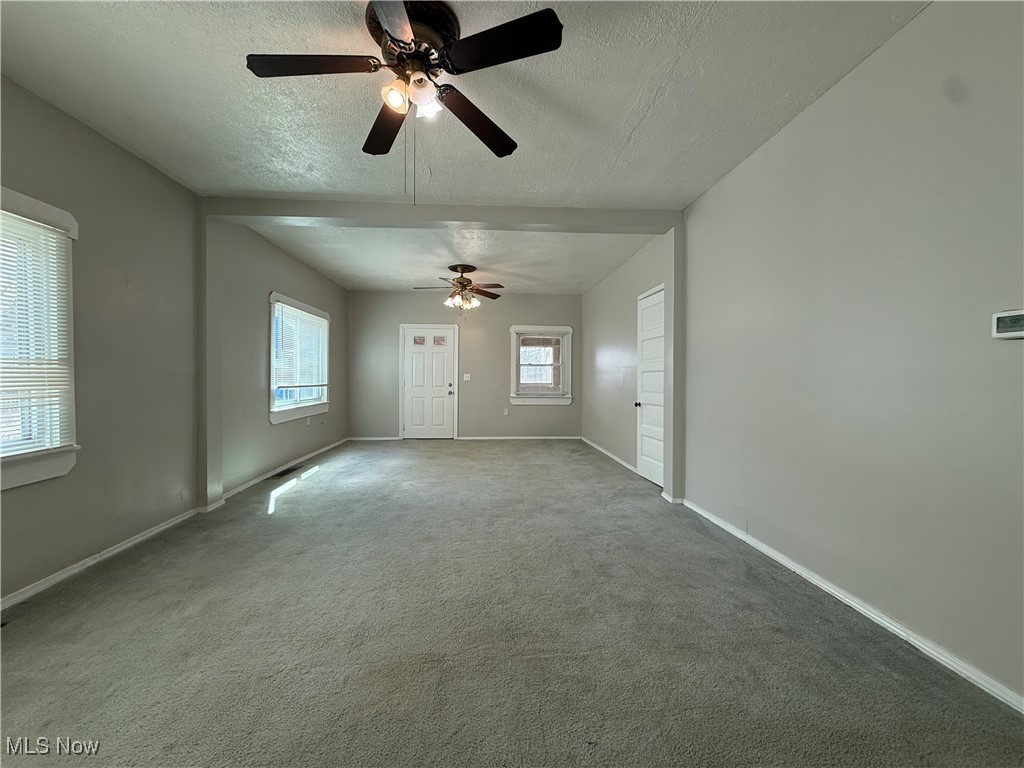 L H Mcarthurs - Residential Lease