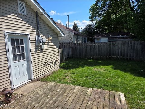 Tiny photo for 908 Bellevue Drive, Willoughby, OH 44094 (MLS # 5209488)