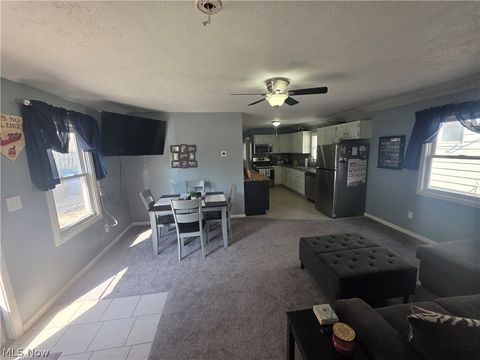 Tiny photo for 908 Bellevue Drive, Willoughby, OH 44094 (MLS # 5209488)