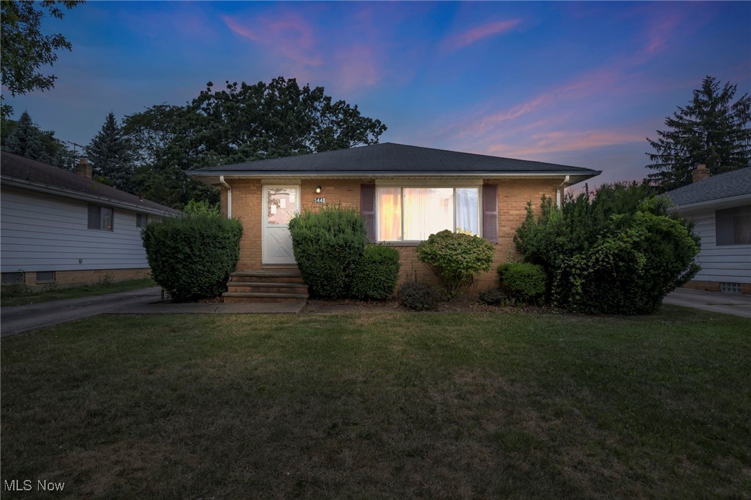 View Maple Heights, OH 44137 house