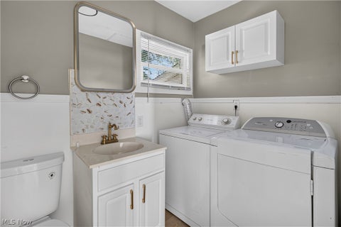 Tiny photo for 147 Fairlawn Avenue, Elyria, OH 44035 (MLS # 5255093)