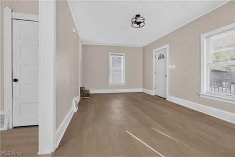 Tiny photo for 147 Fairlawn Avenue, Elyria, OH 44035 (MLS # 5255093)
