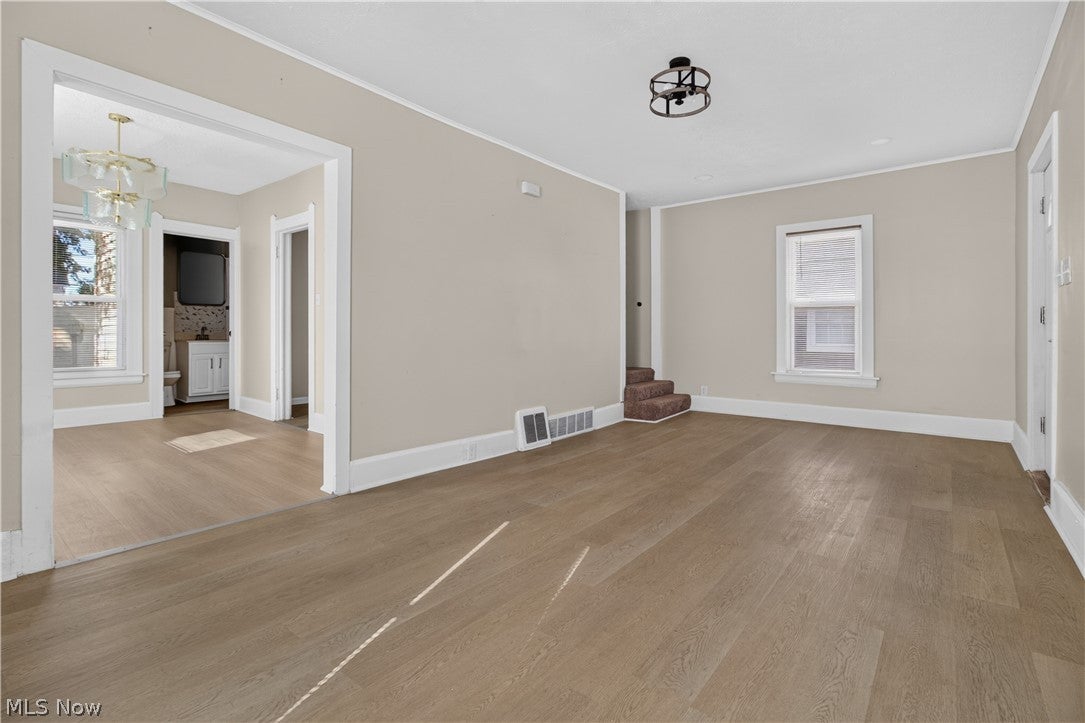 147 Fairlawn Avenue