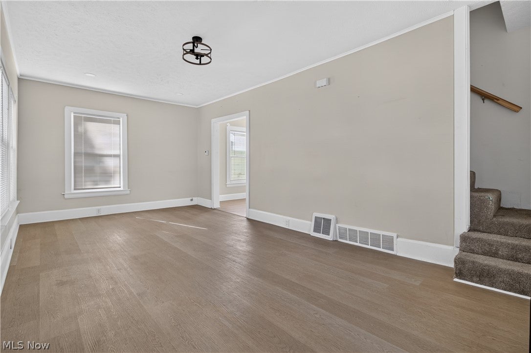 147 Fairlawn Avenue