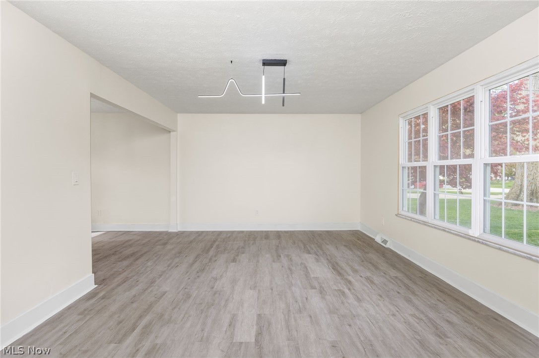 Deerpath 04 - Residential