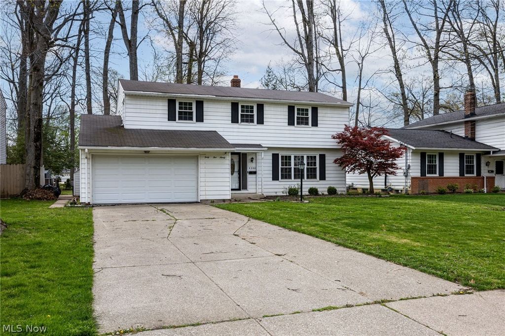 Photo of 4590 Brendan Lane, North Olmsted, OH 44070 (MLS # 5198263)