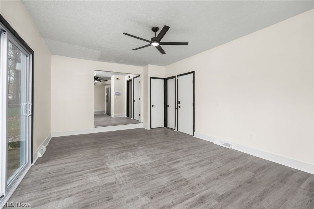 Deerpath 04 - Residential