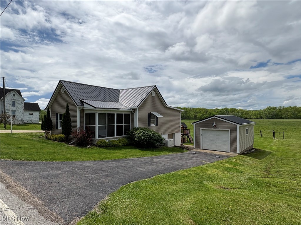 11153 Pleasant Road, Pleasant City, Ohio image 2
