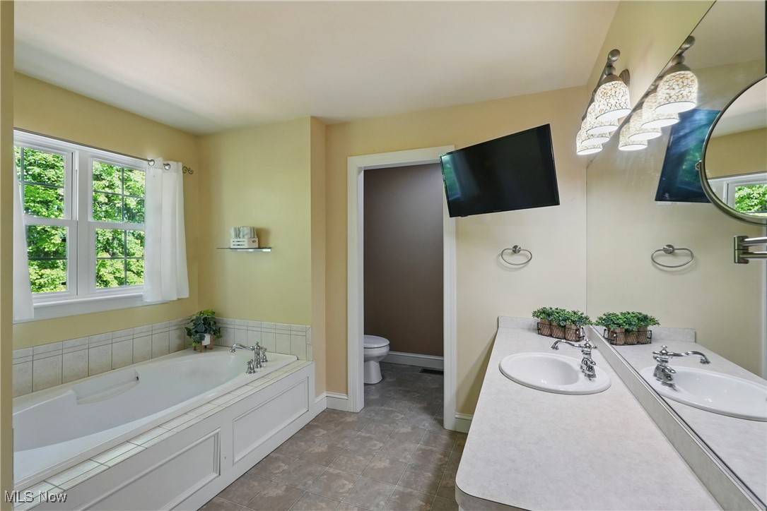 Concord, Ohio 44077, United States, 4 Bedrooms Bedrooms, ,3 BathroomsBathrooms,Residential,Active,141352