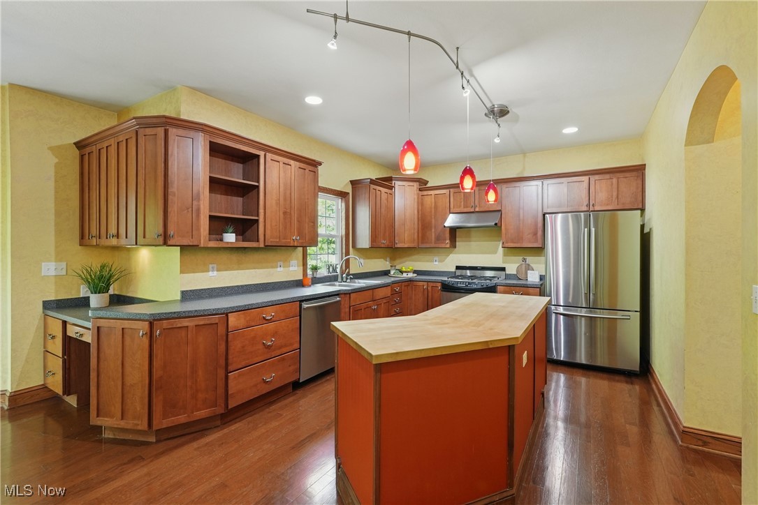 Concord, Ohio 44077, United States, 4 Bedrooms Bedrooms, ,3 BathroomsBathrooms,Residential,Active,141352